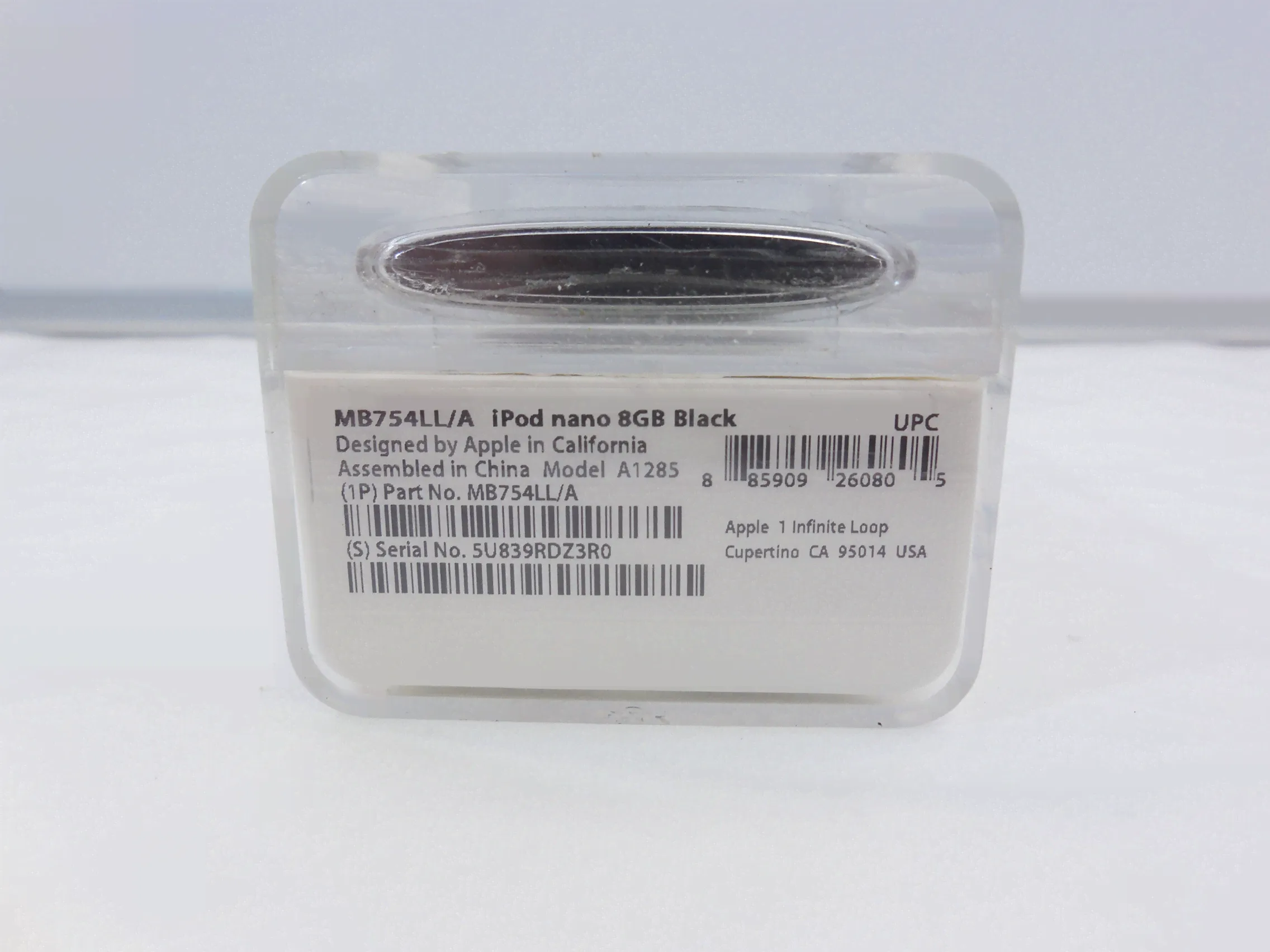 MP3-плеер Apple iPod nano 4 8GB-1
