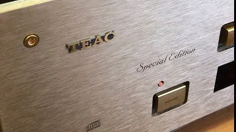 Аудиофильский CD проигрыватель TEAC VRDS-10SE