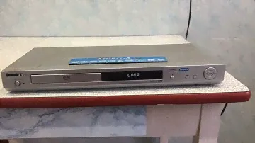 DVD-плеер SAMSUNG DVD-P245