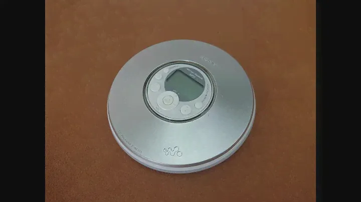 CD плеер Sony Walkman D-NE319 (CD, MP3)