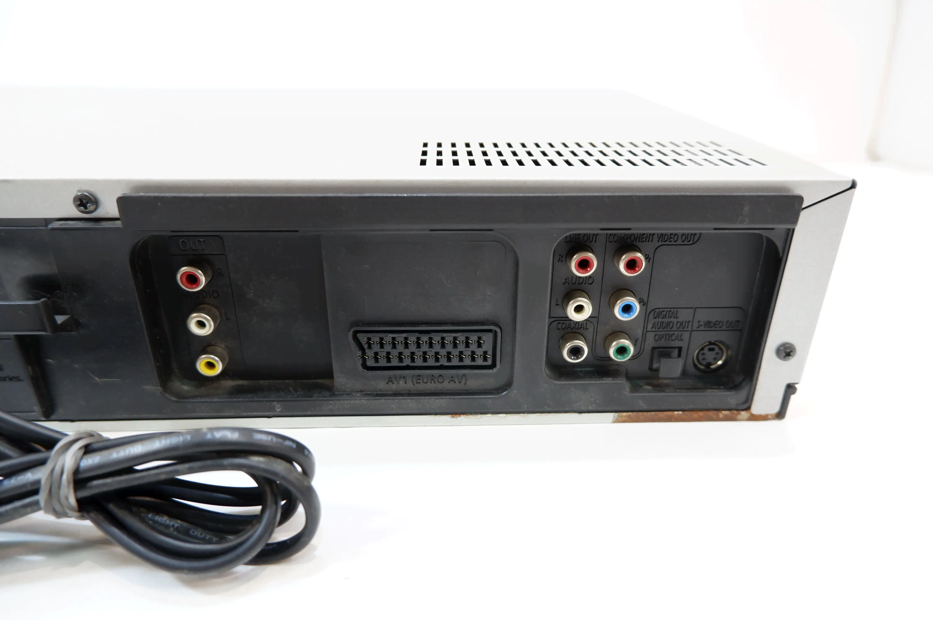 DVD/VHS-плеер Samsung DVD-V7100K-1